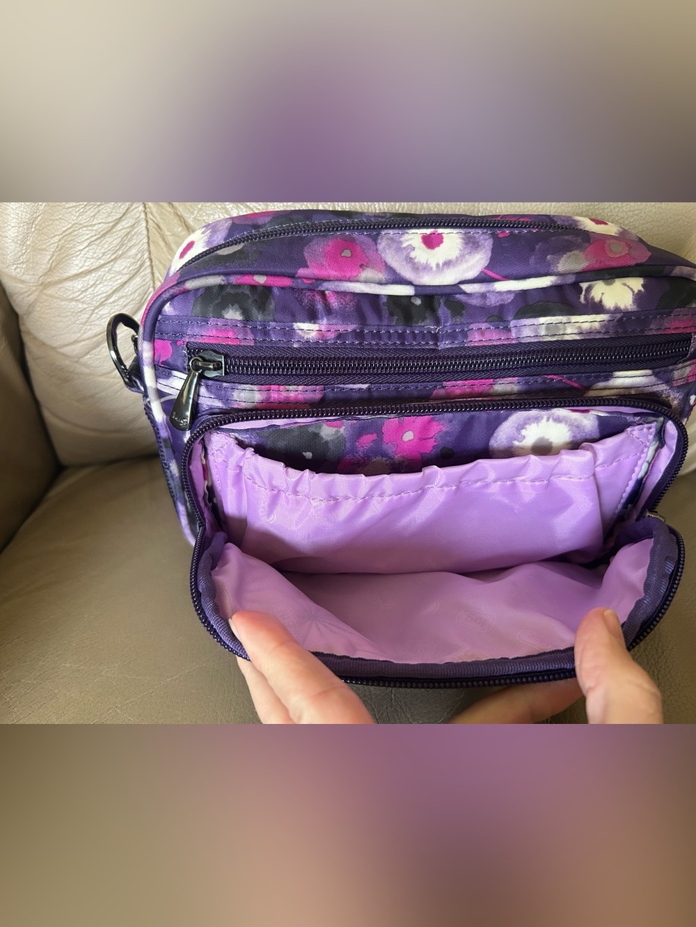 Lug Carousel Watercolor Purple Crossbody Belt Bag EUC - Picture 10 of 15
